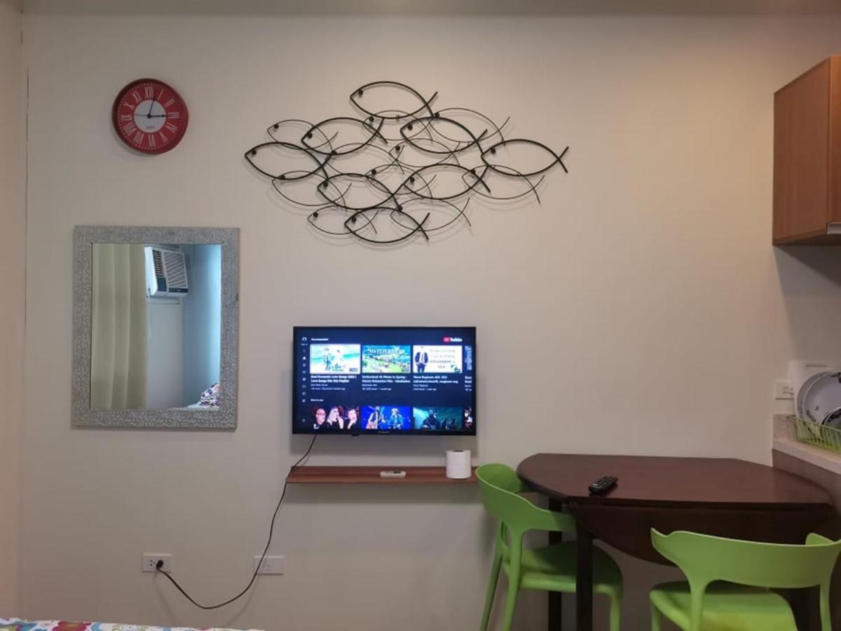 Horizon 101 A4 Near Robinson Mall Free Pool Wifi セブ市 エクステリア 写真